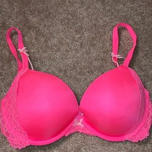 Victoria’s Secret Dream Angels coral with lace & bow detail push up bra